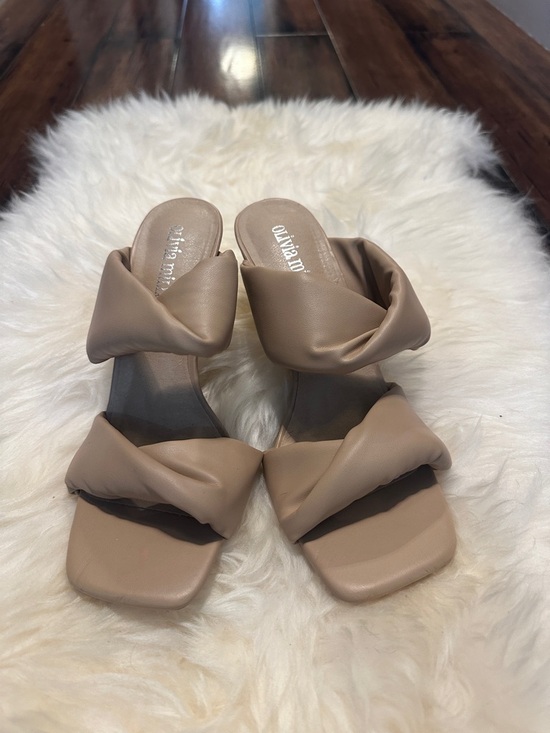 Olivia Miller Shoes - Olivia Miller Taupe Twisted Strap Slide Heels, New without the box